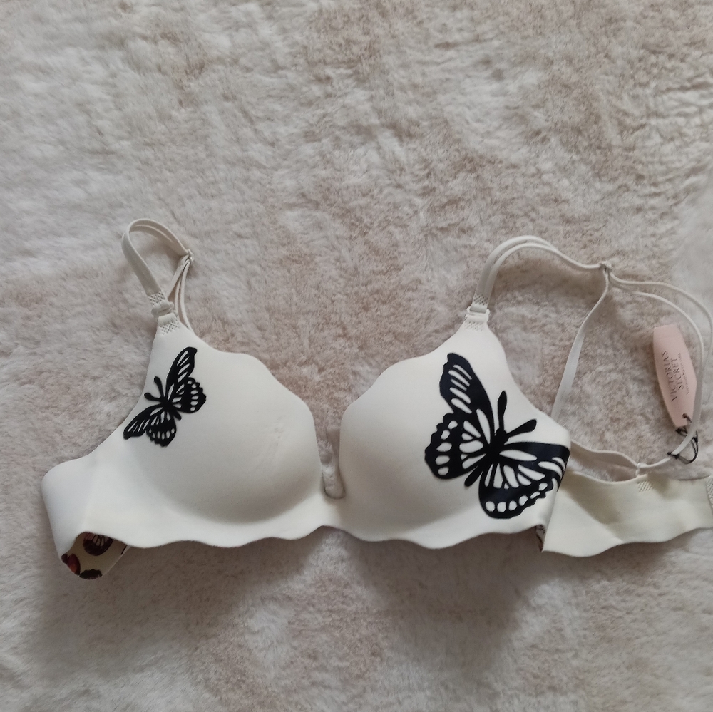NWT Victoria Secret bra